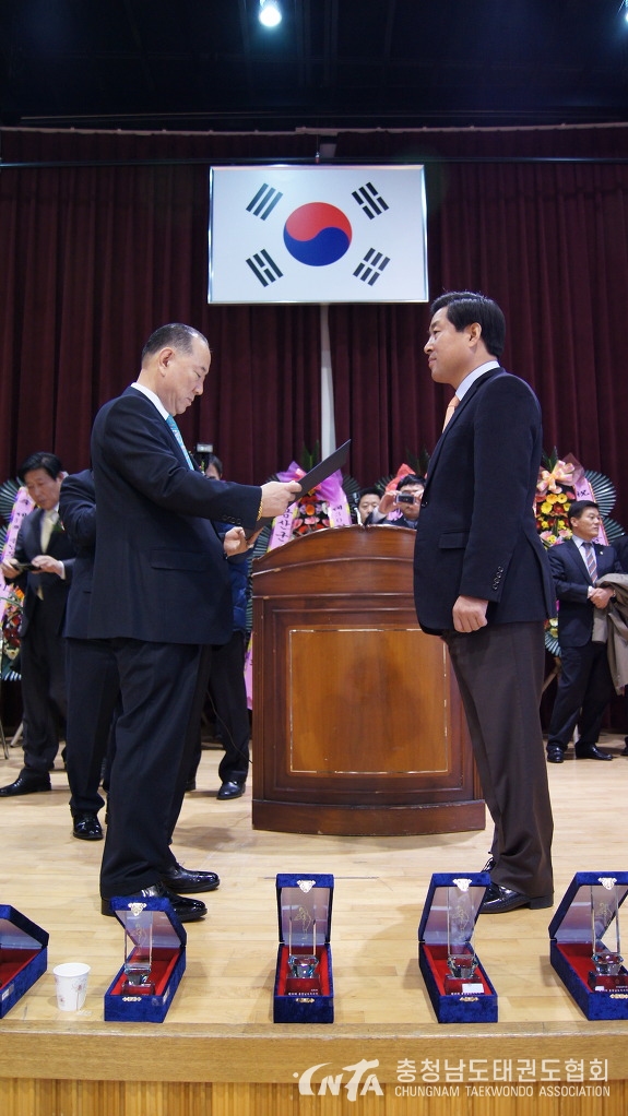 1410713950AEF81905.jpg