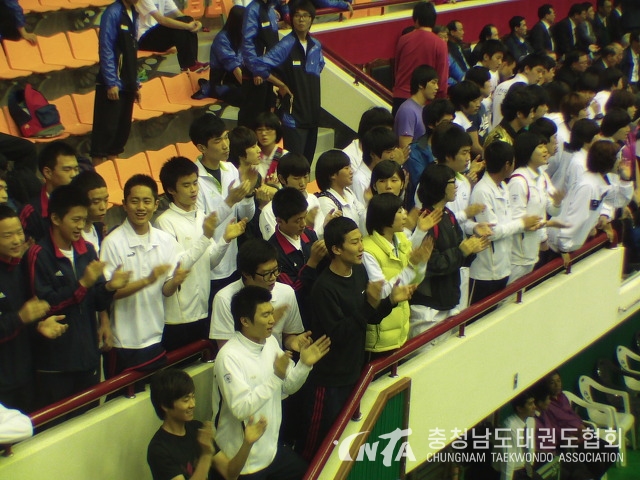 1771AA154CAF016D65.jpg