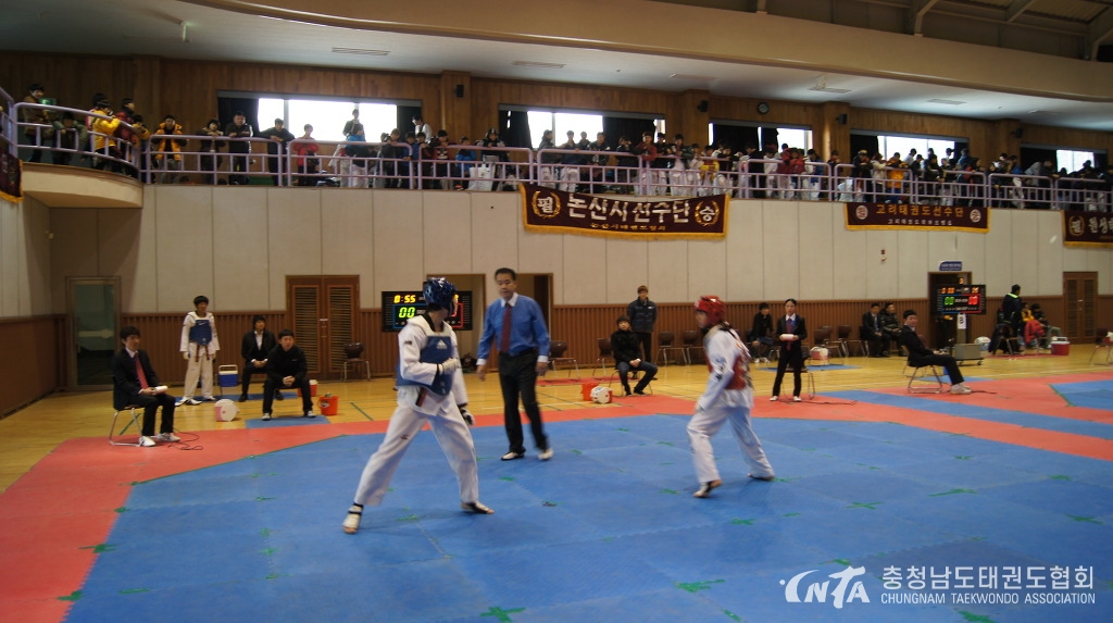 184DD04250AF02E135.jpg